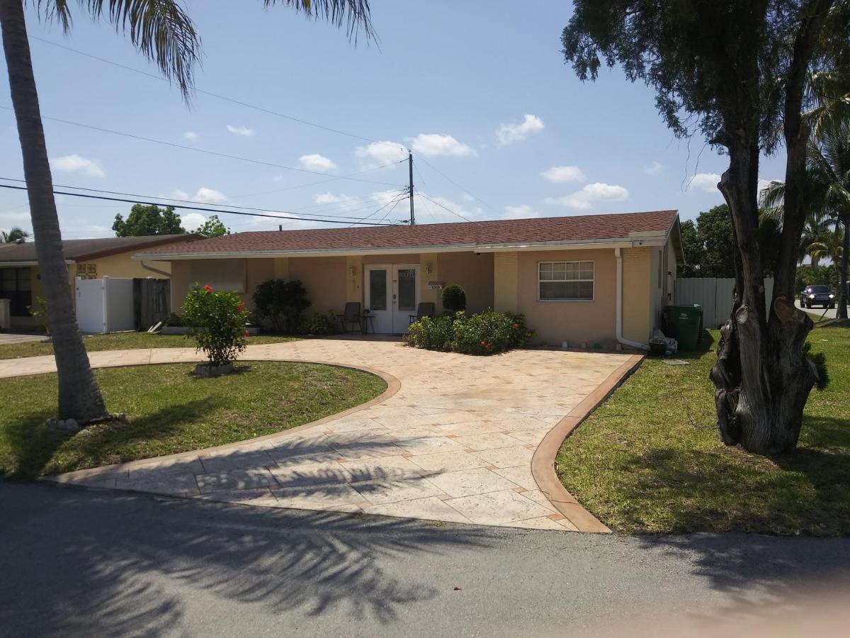 Bon Soleil Stadium Guesthome Miramar Εξωτερικό φωτογραφία