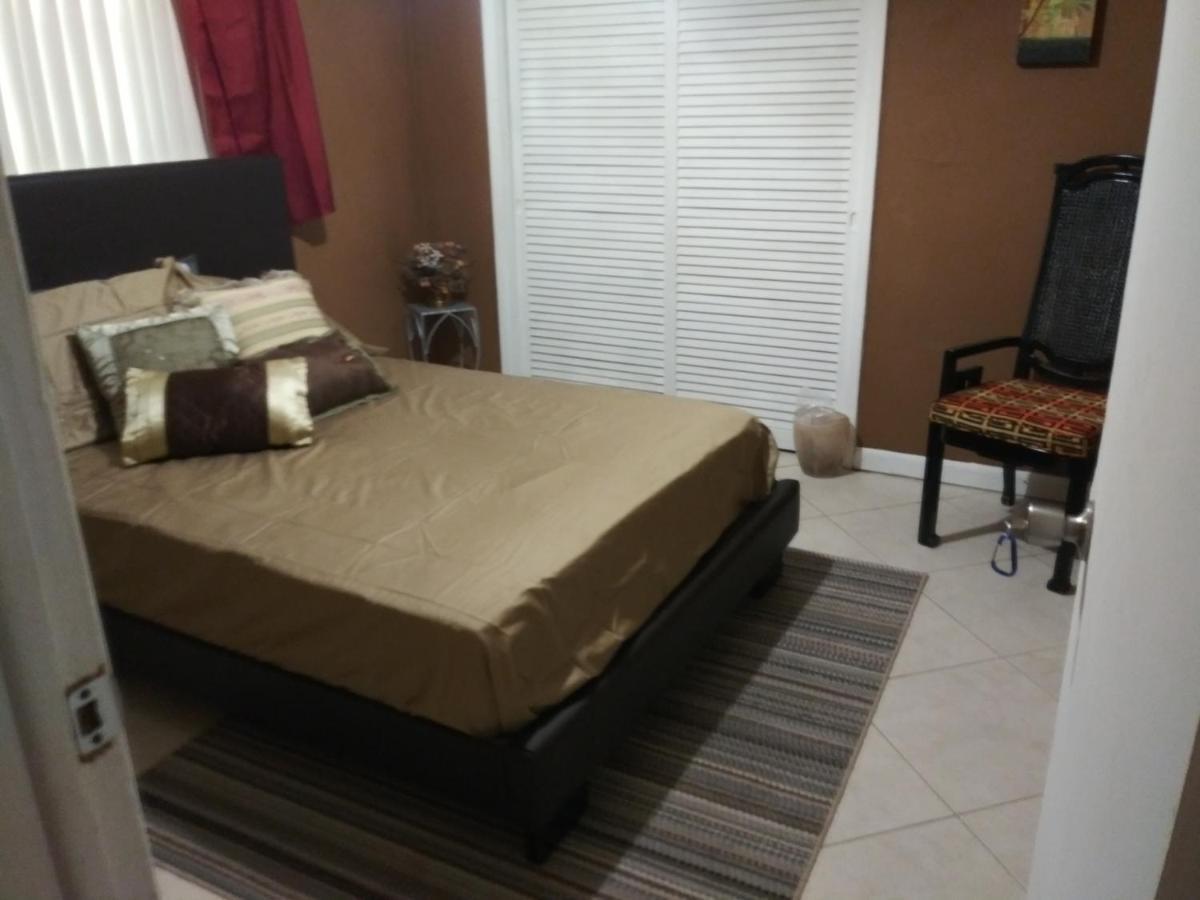 Bon Soleil Stadium Guesthome Miramar Εξωτερικό φωτογραφία